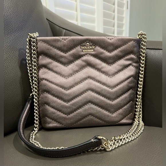 Kate Spade Reese Park Ellery Crossbody - Picture 1 of 10